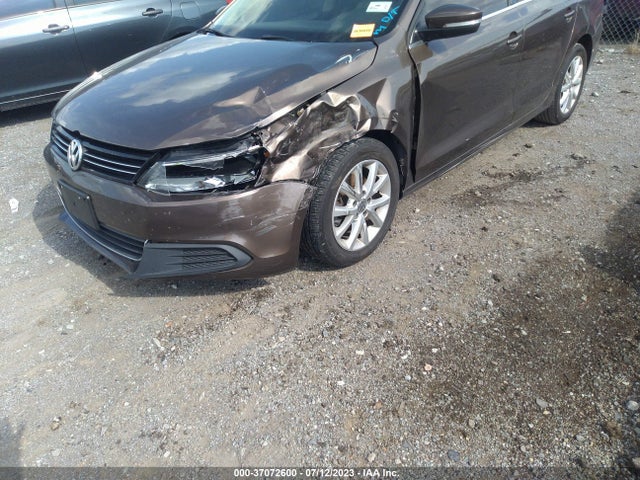 2013 VOLKSWAGEN JETTA SEDAN SE W/CONVENIENCE VIN: 3VWDP7AJ0DM289927