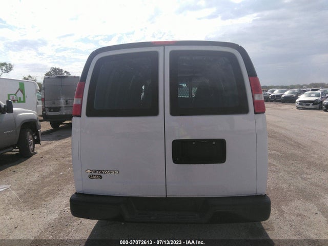 Chevrolet EXPRESS CARGO VAN 2019 1GCWGAFP9K1166286 Image 16