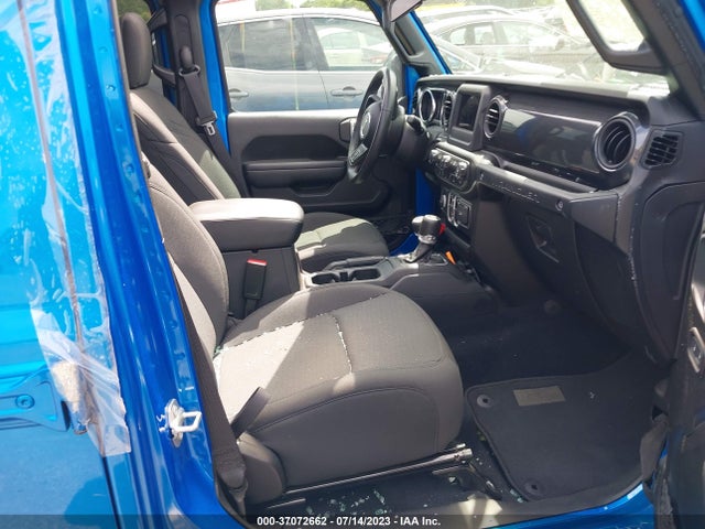 1C4HJXDG5NW164025 Jeep Wrangler Unlimited Sport Altitude