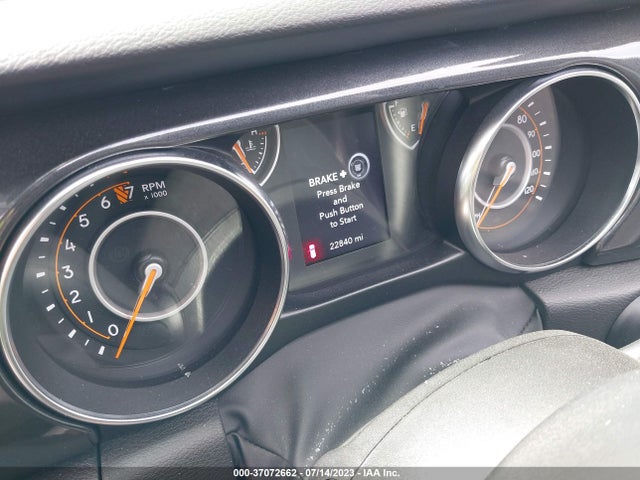 1C4HJXDG5NW164025 Jeep Wrangler Unlimited Sport Altitude