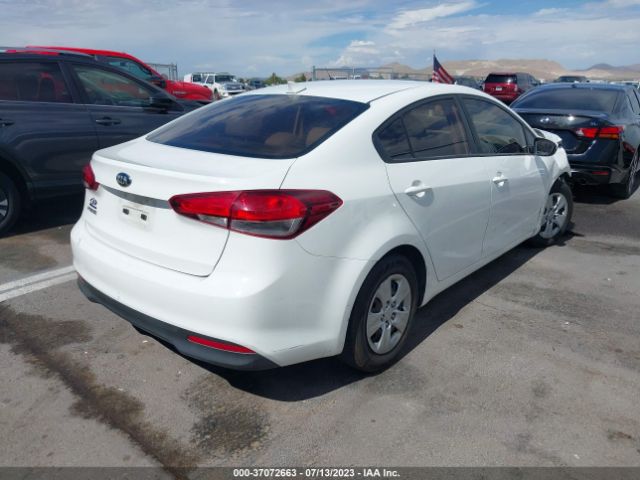 3KPFK4A79HE113407 KIA FORTE LX