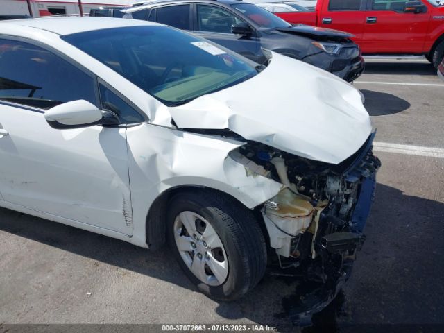 3KPFK4A79HE113407 KIA FORTE LX
