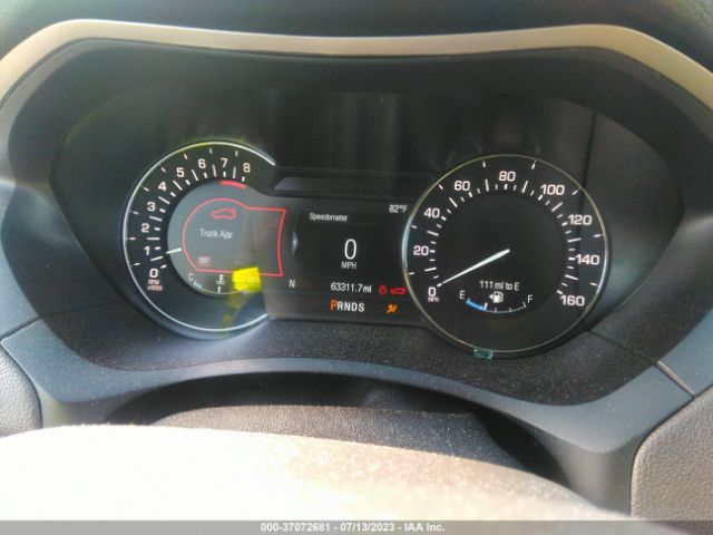 3LN6L5C94HR631639 Lincoln MKZ SELECT