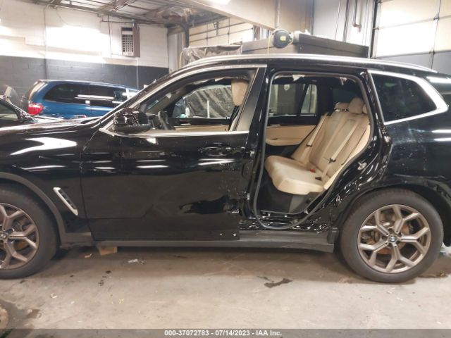 WBX57DP01NN172176 BMW X3 Xdrive30i