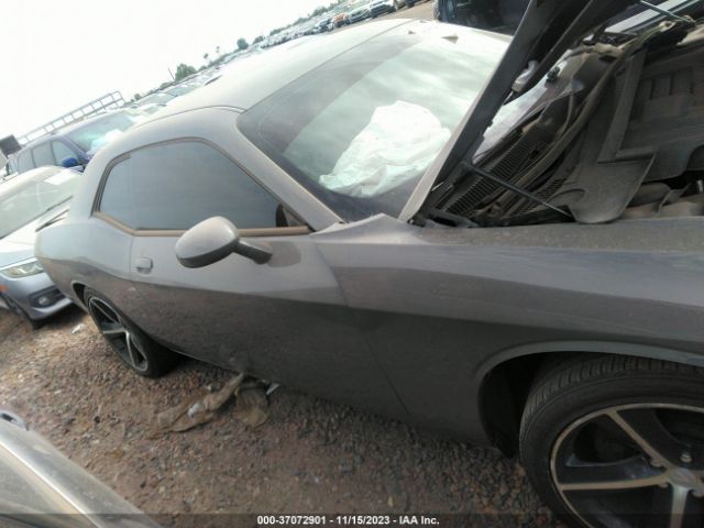 2C3CDZAG0JH112249 Dodge Challenger Sxt