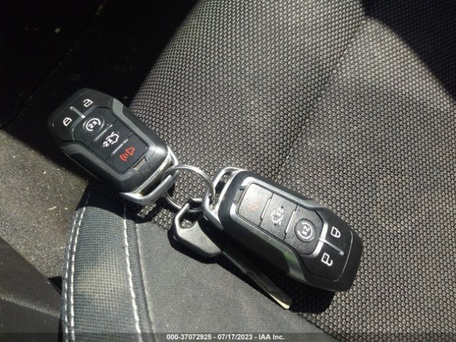 1FA6P8AM4F5381763 Ford Mustang V6