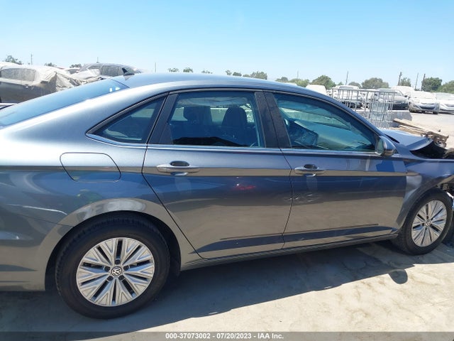 3VWC57BU7KM068980 Volkswagen Jetta S/se/r-line