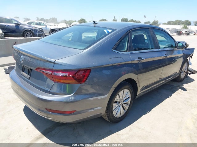 3VWC57BU7KM068980 Volkswagen Jetta S/se/r-line