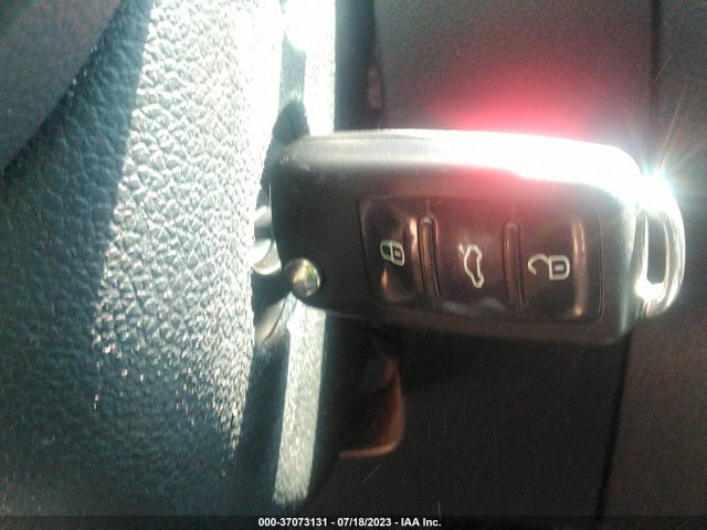 3VW2K7AJXEM399083 Volkswagen Jetta Sedan S