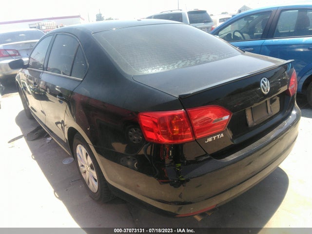 3VW2K7AJXEM399083 Volkswagen Jetta Sedan S