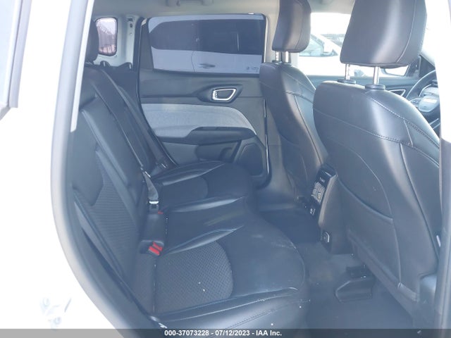 3C4NJCBB3NT156465 Jeep Compass Latitude