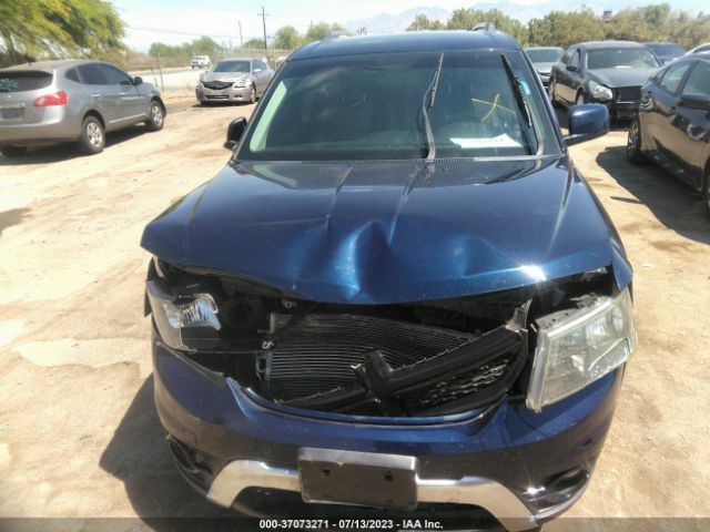 3C4PDCGB7JT209039 Dodge Journey Crossroad