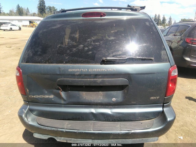 2005 DODGE GRAND CARAVAN SXT VIN: 2D4GP44L85R146099