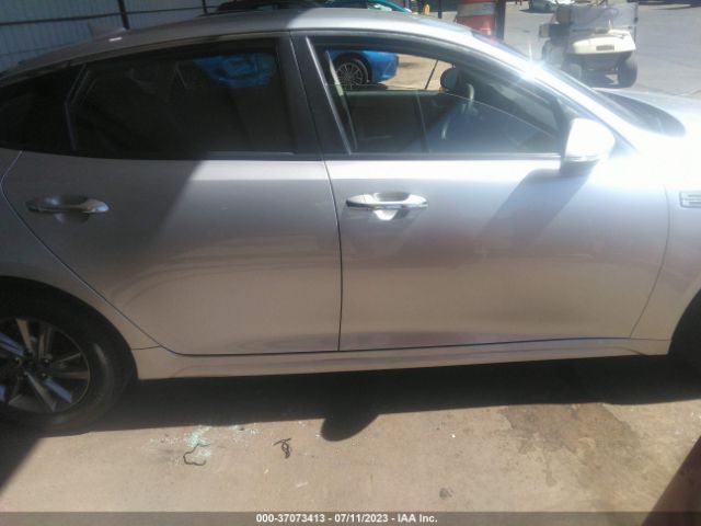 5XXGT4L33LG394275 KIA Optima Lx