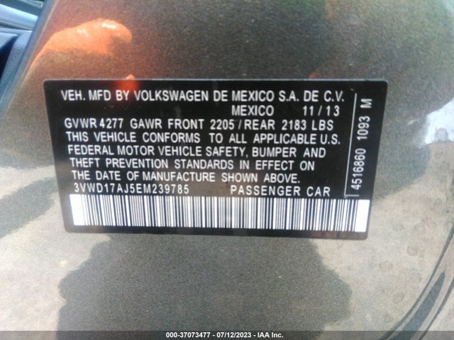 3VWD17AJ5EM239785 Volkswagen Jetta Sedan Se