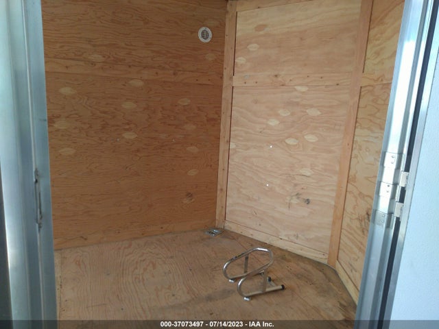 2011 CARGO TRAILER UNKNOWN VIN: 53BTB1019BF000392