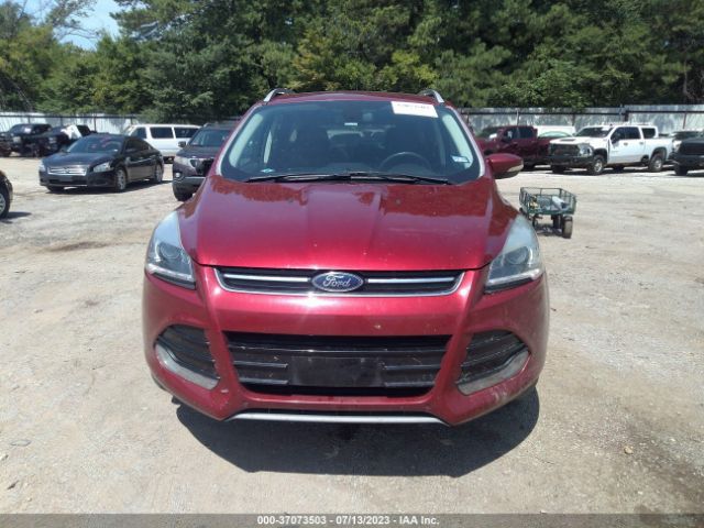 1FMCU0JX4FUA24098 Ford Escape Titanium
