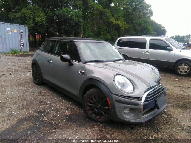 2018 Mini Hardtop, VIN: WMWXP5C59J2D71923