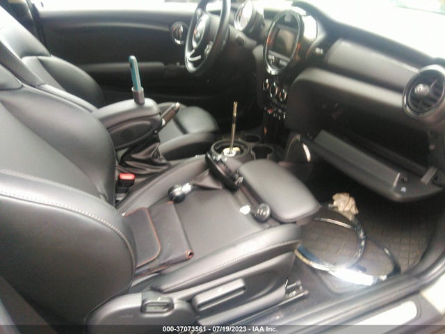 2018 Mini Hardtop, VIN: WMWXP5C59J2D71923