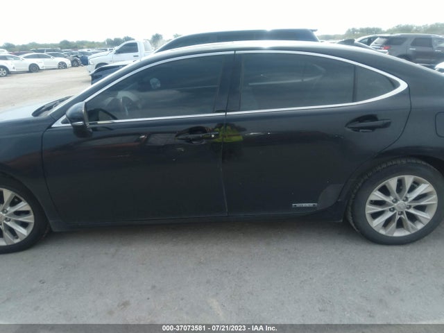 JTHBW1GG3F2089249 Lexus Es 300h Hybrid