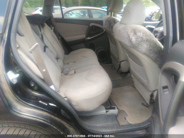 2008 TOYOTA RAV4 LTD VIN: JTMBD31V186058667
