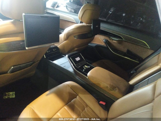 Audi A8 L 55 2019 WAU8DBF86KN014813 Image 8