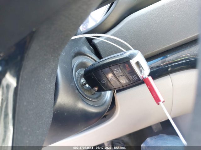 KNDMB5C18G6090552 KIA SEDONA LX