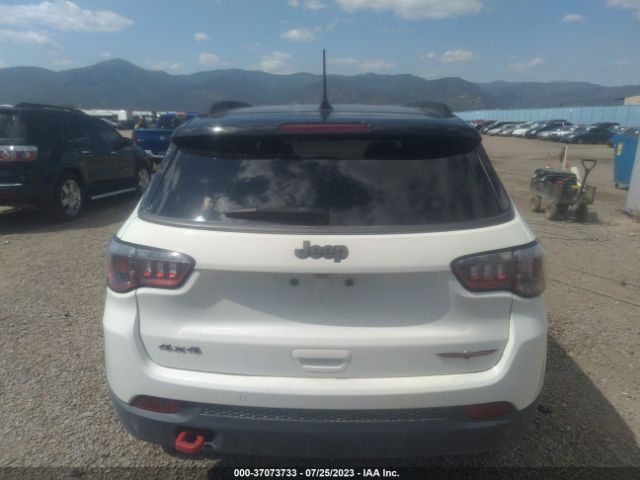3C4NJDDB7JT284608 Jeep Compass Trailhawk