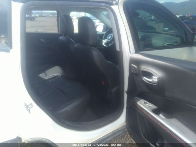 3C4NJDDB7JT284608 Jeep Compass Trailhawk