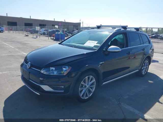3VWH17AUXHM511327 Volkswagen Golf Alltrack S/se/sel