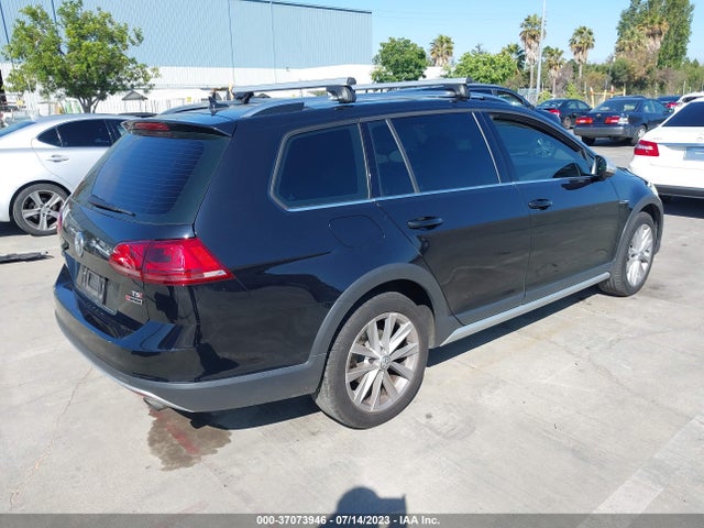 3VWH17AUXHM511327 Volkswagen Golf Alltrack S/se/sel