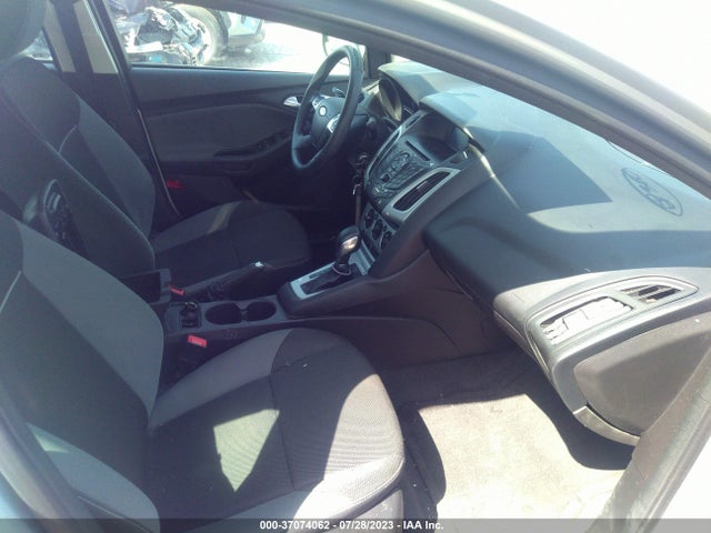 2014 FORD FOCUS SE VIN: 1FADP3F22EL218606