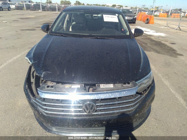 3VWC57BUXKM196596 Volkswagen Jetta S/se/r-line
