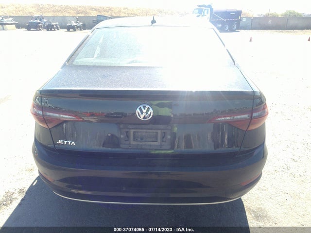 3VWC57BUXKM196596 Volkswagen Jetta S/se/r-line