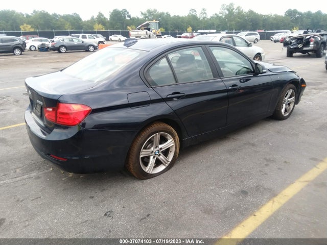BMW 328i Xdrive 2015 WBA3B5C56FF962205 Image 4