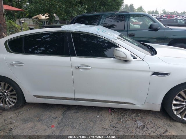 2015 Kia K900, VIN: KNALW4D49F6018063
