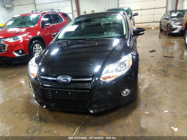 Ford FOCUS SE 2014 1FADP3K23EL180406 Image 4