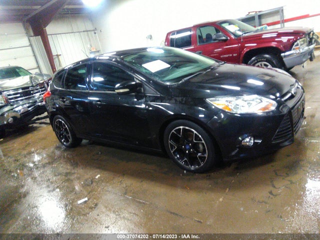 Ford FOCUS SE 2014 1FADP3K23EL180406 Image 5