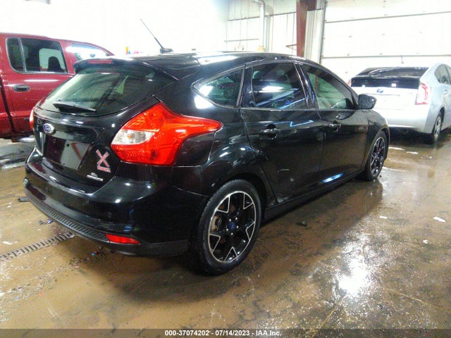 Ford FOCUS SE 2014 1FADP3K23EL180406 Image 10