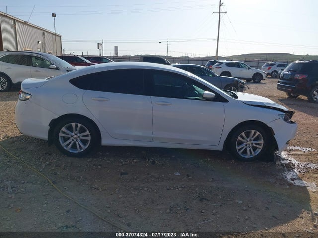 1C3CCCAG8GN101032 Chrysler 200 Limited