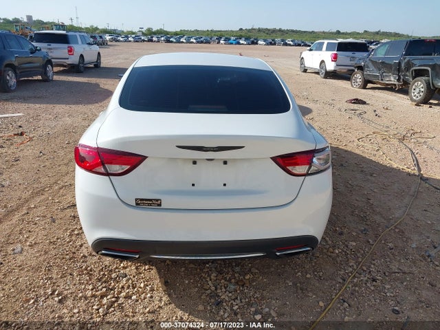 1C3CCCAG8GN101032 Chrysler 200 Limited