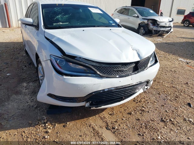 1C3CCCAG8GN101032 Chrysler 200 Limited