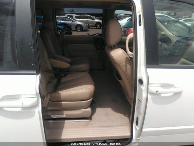 2006 KIA SEDONA LX/EX VIN: KNDMB233466100377