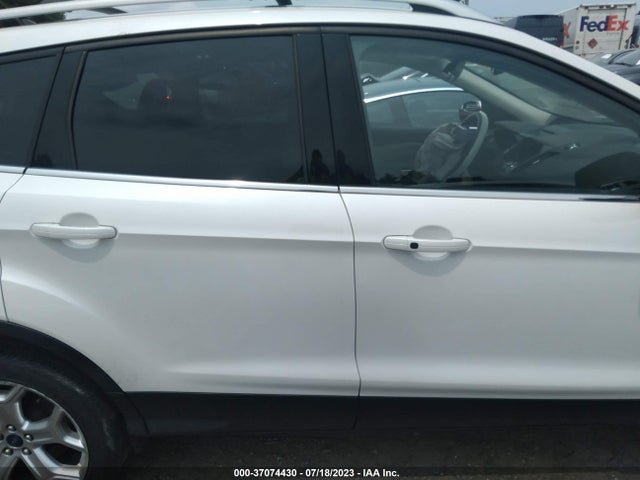 2018 FORD ESCAPE TITANIUM VIN: 1FMCU9J97JUD11918