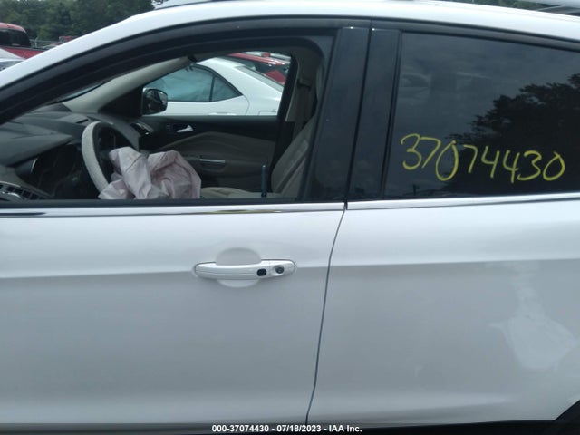 2018 FORD ESCAPE TITANIUM VIN: 1FMCU9J97JUD11918