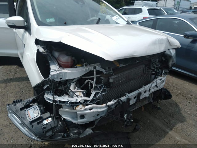 2018 FORD ESCAPE TITANIUM VIN: 1FMCU9J97JUD11918