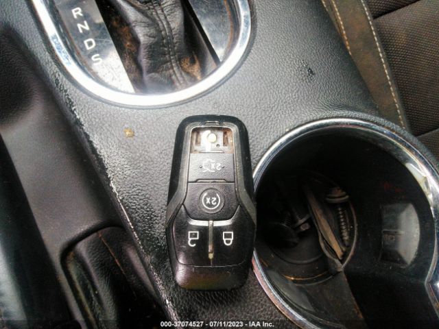 1FA6P8AM0F5400776 Ford Mustang V6