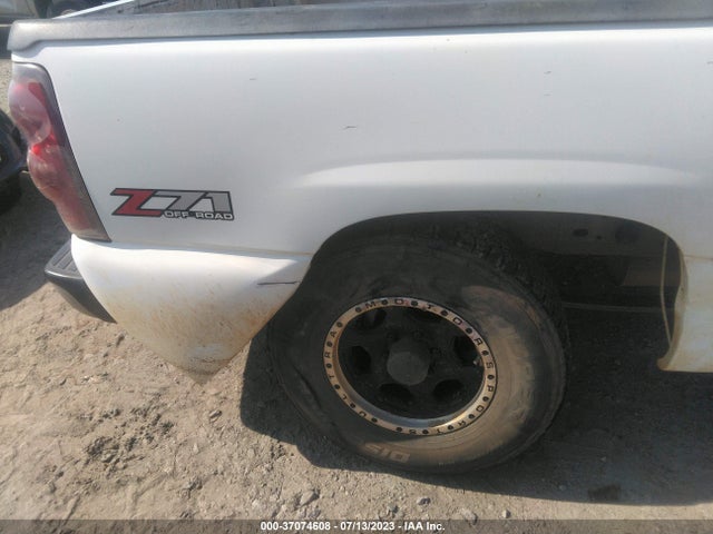 2003 CHEVROLET SILVERADO 1500 LS VIN: 2GCEK19T431133078
