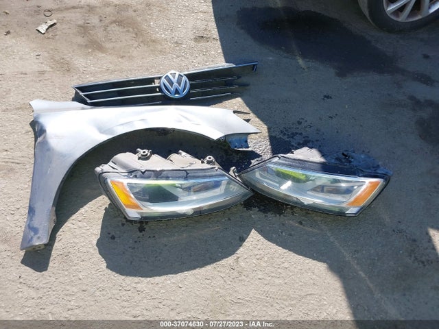 3VWD17AJ6FM316908 Volkswagen Jetta Sedan 1.8t Se