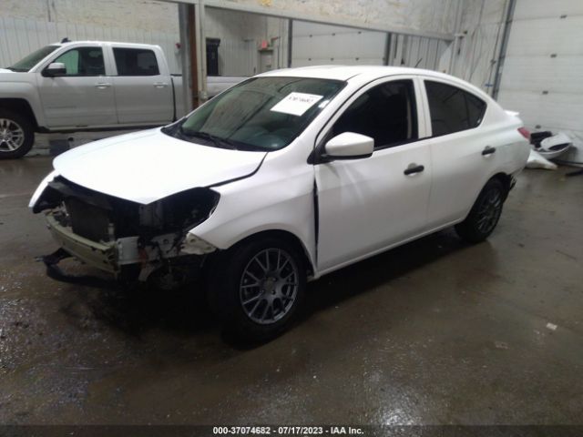 3N1CN7AP1KL828893 Nissan Versa Sedan S Plus